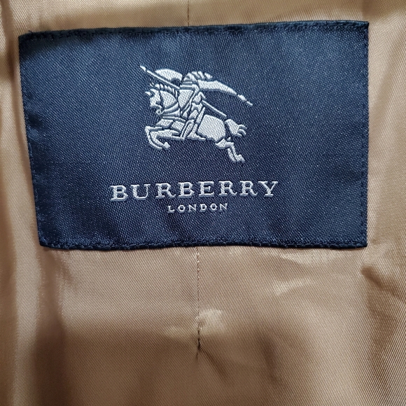 Burberry London Oversize Coat - Picture 3 of 7